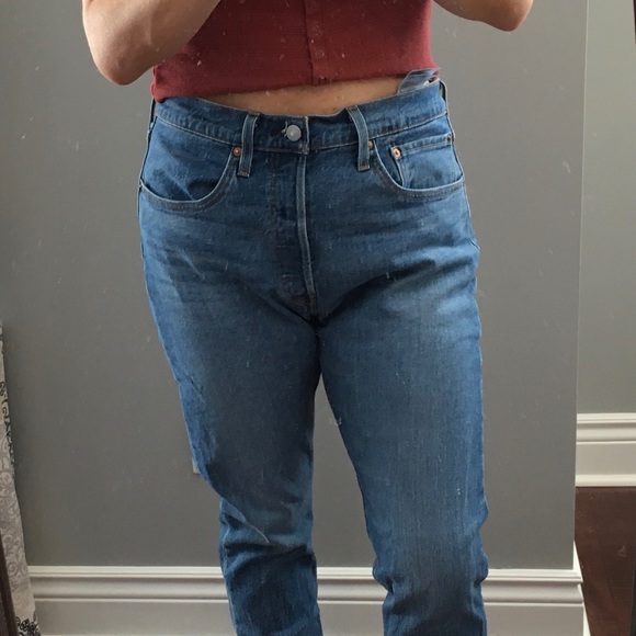 Levi’s Skinny Mom Jeans - Picture 2 of 4